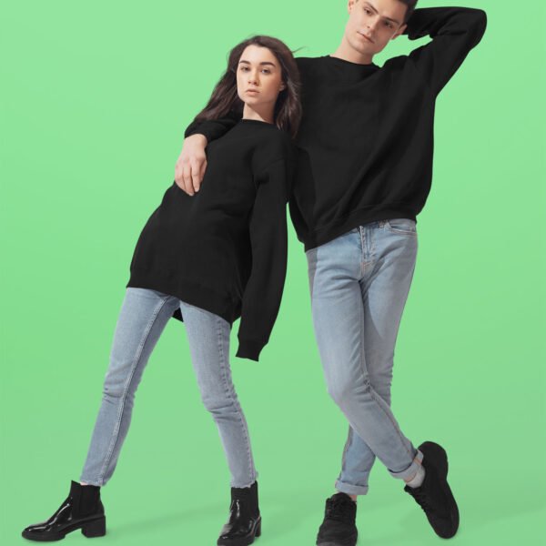 Unisex Oversized Sweatshirt Black - Comfort and Timeless Style