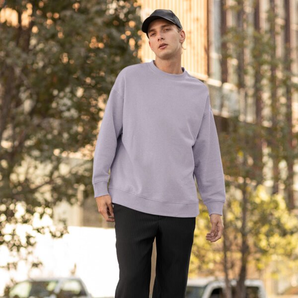 Unisex Oversized Sweatshirt Lavender - Warmth and Style